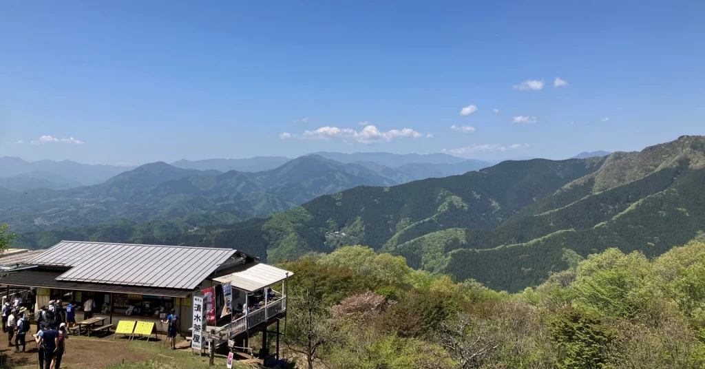 陣馬山山頂からの眺め